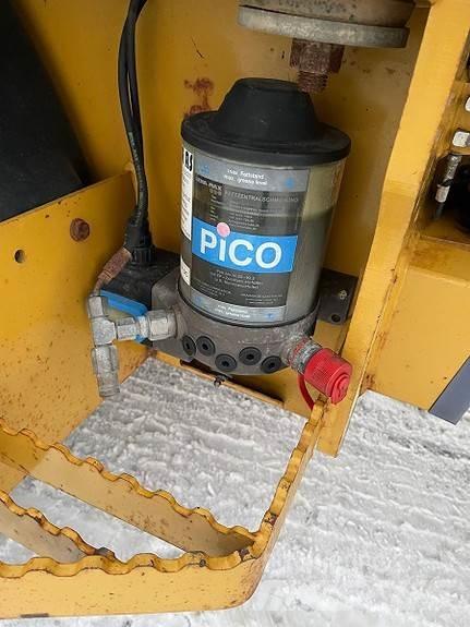 CAT 906hl 輪胎式裝載機