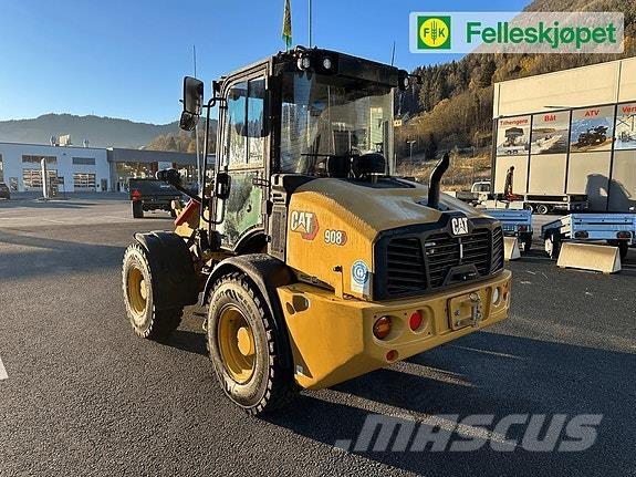 CAT 908 滑移轉向裝載機