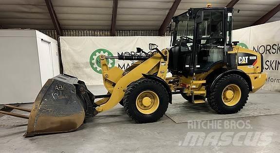 CAT 908M 輪胎式裝載機