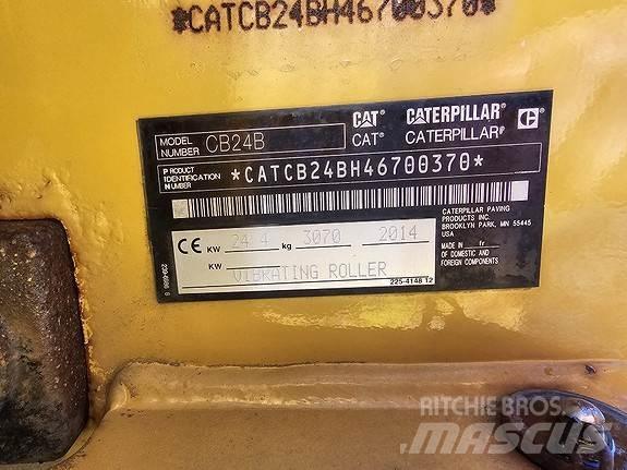 CAT CB24B 瀝青攤舖機/鋪路機