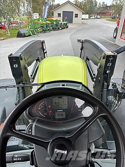 CLAAS Arion 640 曳引機