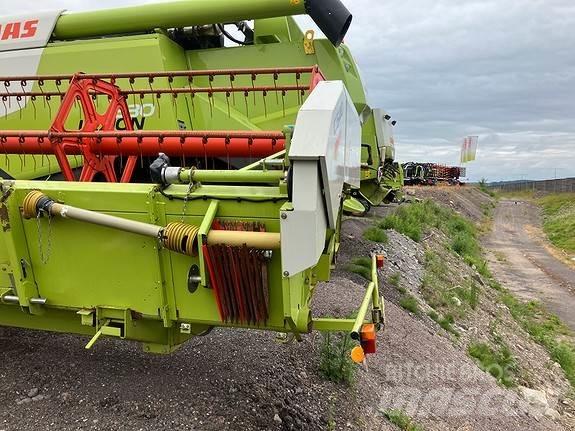 CLAAS Lexion 420 聯合收穫機