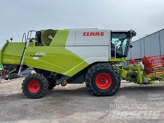CLAAS Tucano 430 聯合收穫機
