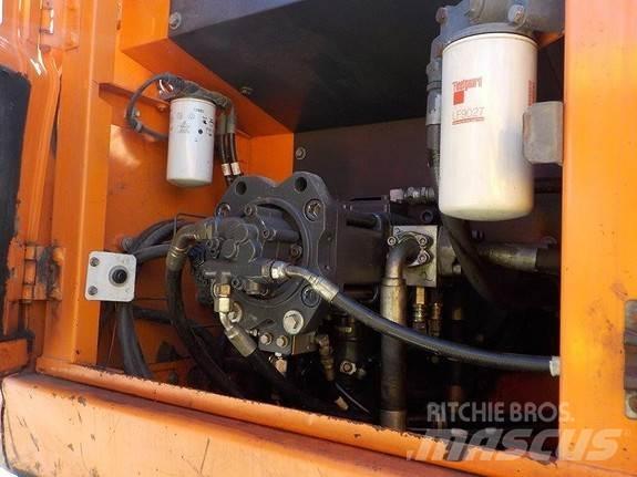 Doosan DX225LC-3 履帶式 挖土機/掘鑿機/挖掘機