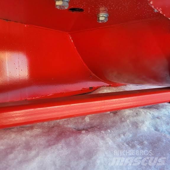 Duun TF220 掃雪機