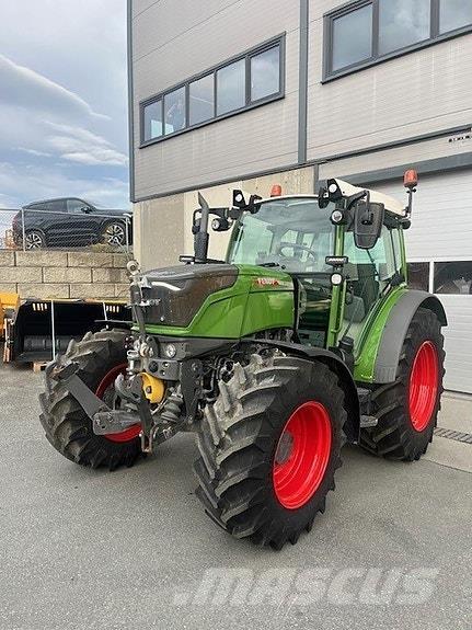 Fendt 211 曳引機