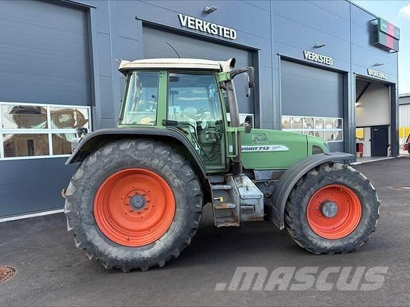 Fendt 712 Favorit 曳引機