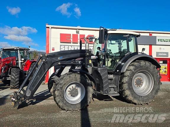 Fendt 724 S4 Profi 曳引機