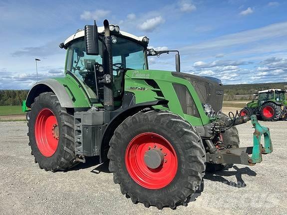 Fendt 828 Vario 曳引機