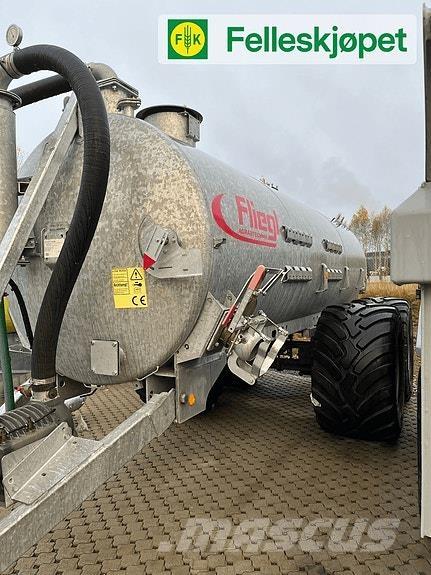 Fliegl VFW 10600 礦物撒布機