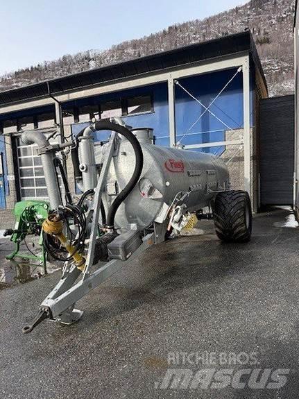 Fliegl VFW10600 礦物撒布機