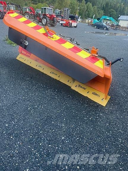 FMG AA300Z-City 刮雪板和犁