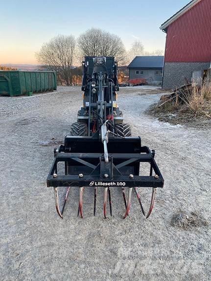 GiANT G1500 伸縮臂操作車