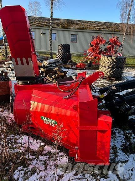 Globus GSF 245-18 通用型拖車