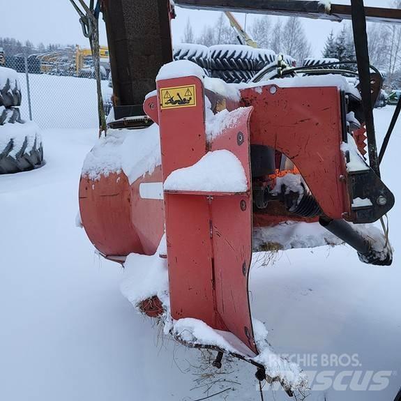 Globus GSF 2450 其他路面和雪地機械