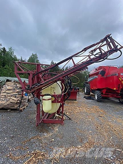 Hardi LZY 800 自走式噴霧機