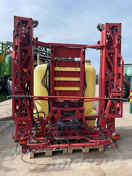 Hardi Master 自走式噴霧機