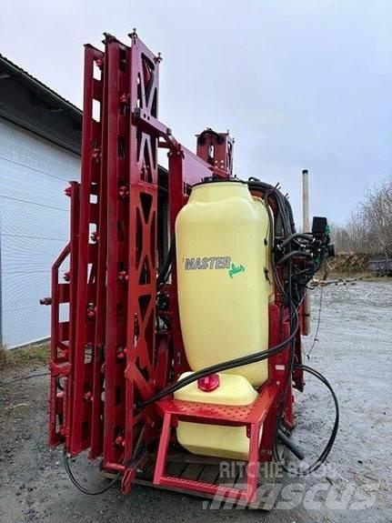 Hardi Master Plus 自走式噴霧機