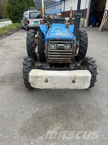 Iseki 3210 曳引機
