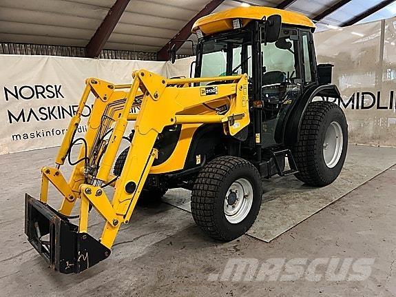 JCB 360 曳引機