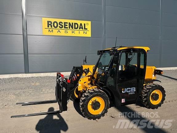 JCB 514-40 伸縮臂操作車