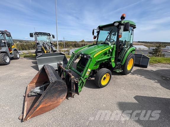 John Deere 3720 曳引機