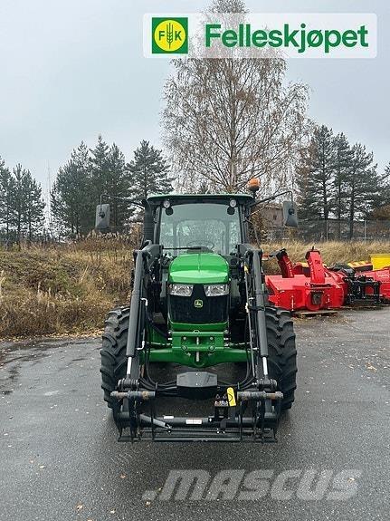 John Deere 5067E 曳引機