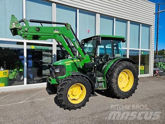 John Deere 5100R 曳引機