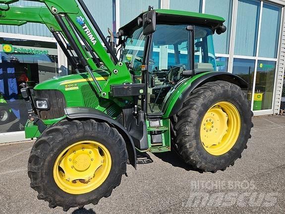 John Deere 5100R 曳引機