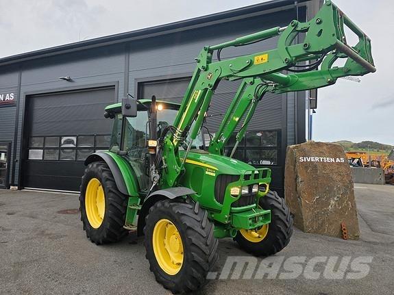 John Deere 5100R 曳引機