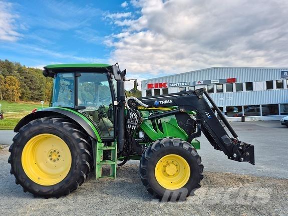 John Deere 6110MC 曳引機