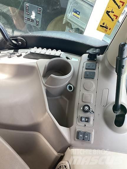 John Deere 6130R 曳引機