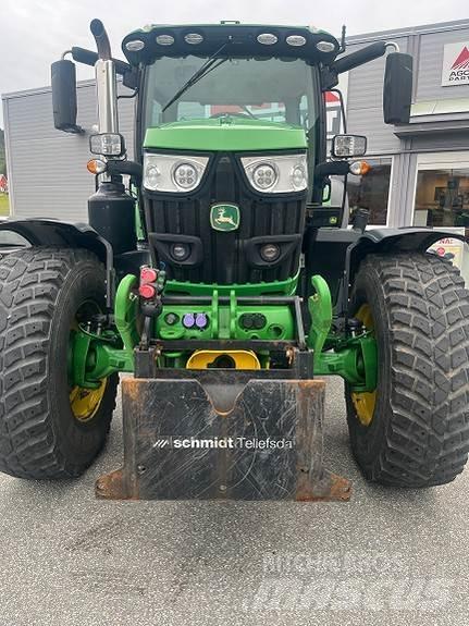 John Deere 6155R 曳引機