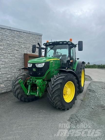 John Deere 6155R 曳引機