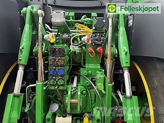 John Deere 6155R 曳引機