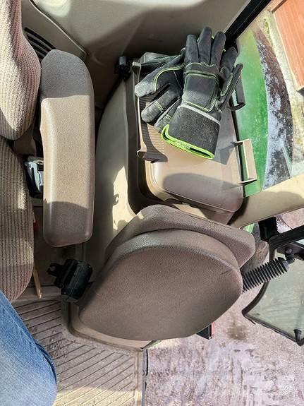 John Deere 6230 曳引機