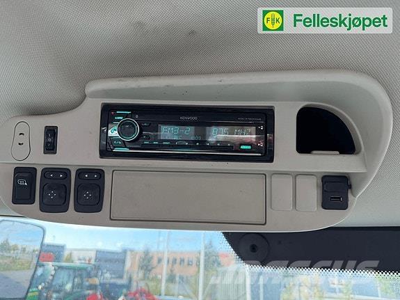 John Deere 6250R 曳引機