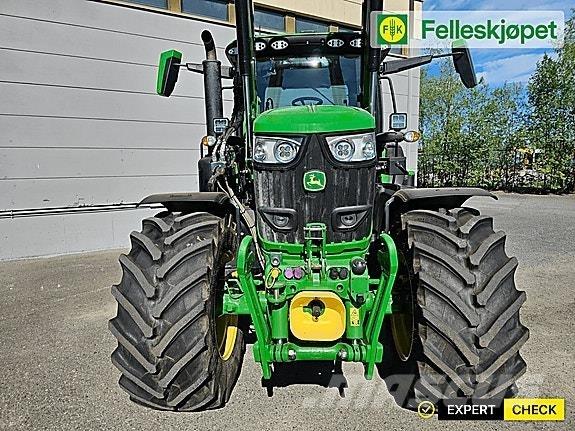 John Deere 6R 215 曳引機