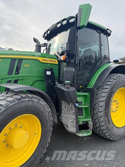 John Deere 6R 250 曳引機