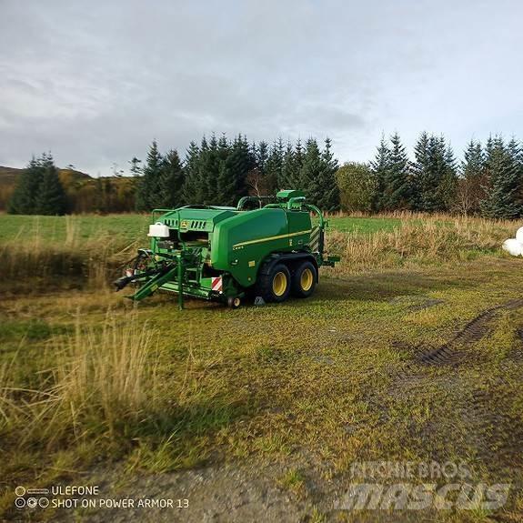 John Deere C441R 圓型牧草打包機