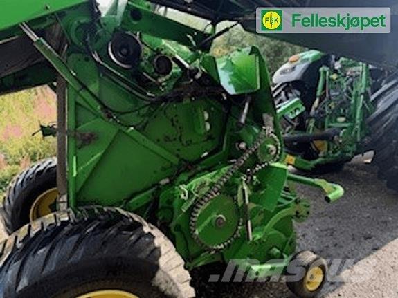 John Deere F440R 圓型牧草打包機