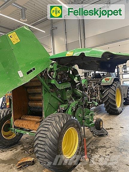 John Deere F441 圓型牧草打包機