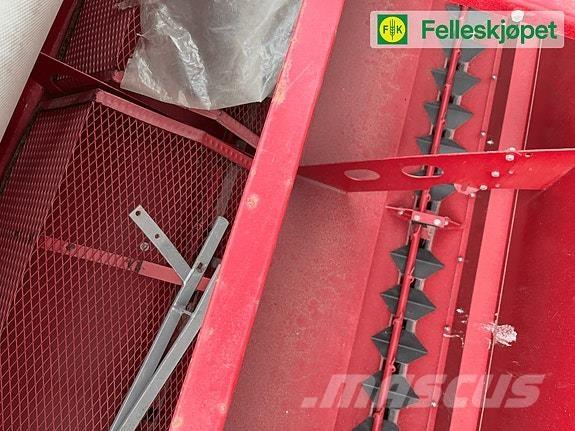 Kongskilde HT 3000 礦物撒布機