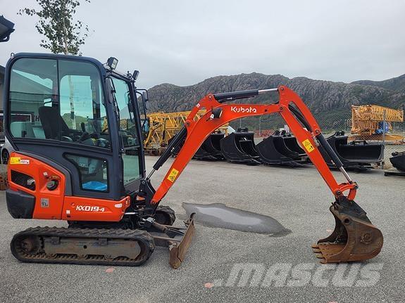 Kubota KX019-4 小型挖土機/掘鑿機<7t(小型挖掘機)