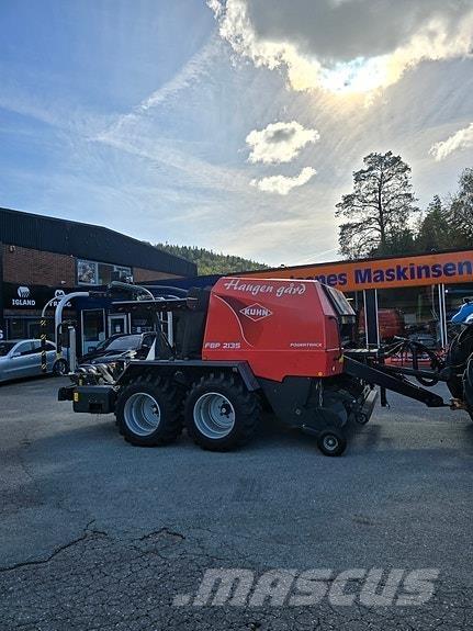 Kuhn FBP 2135 圓型牧草打包機