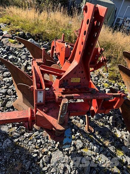 Kverneland 14 傳統犁