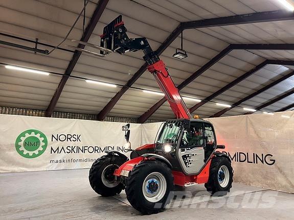 Manitou MT 932 伸縮臂操作車