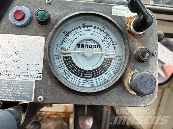 MB Trac 800 曳引機