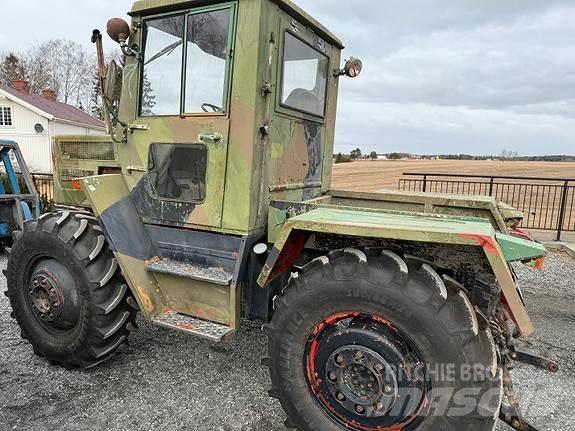 MB Trac 800 曳引機