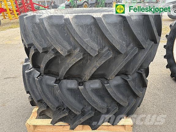 Mitas dekk 曳引機